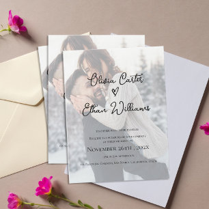 Invitación de boda con foto con superposición de v