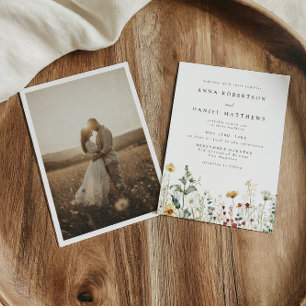 Invitación de boda con foto de campo de flores sil