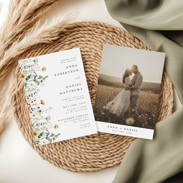 Invitación de boda con foto de campo de flores sil (Subido por el creador)