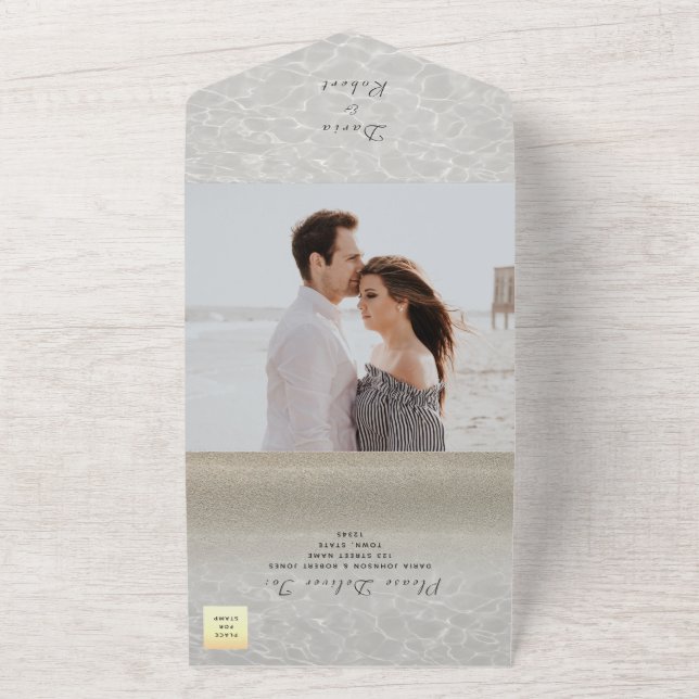 Invitación de boda con foto de playa todo en uno (Afuera)
