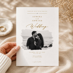 Invitación de boda con foto y letra dorada elegant