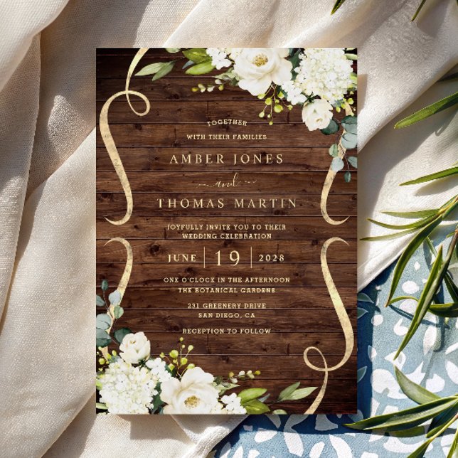 Invitación de boda de madera rústica con flores de (Subido por el creador)