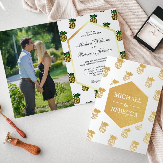 Invitación de boda de piñas con lámina de oro trop (Subido por el creador)