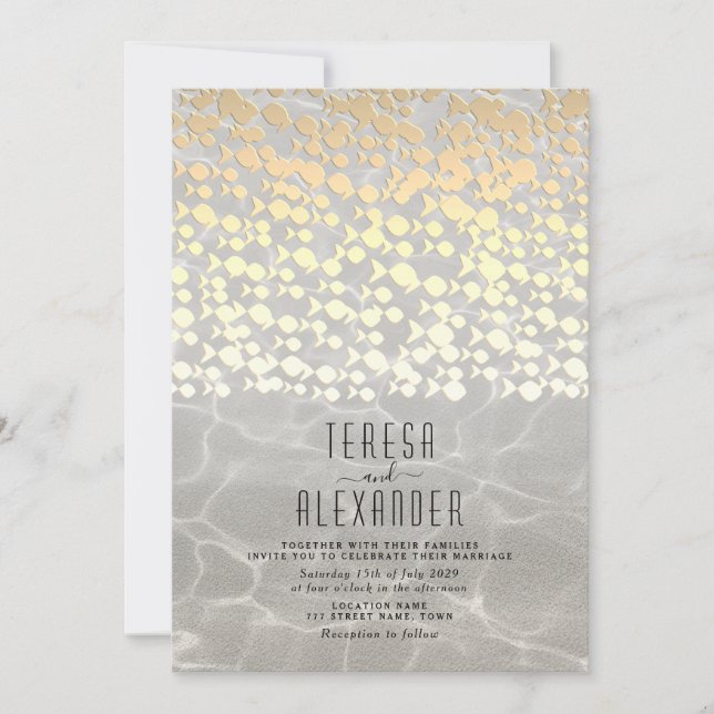 Invitación de boda de playa en oro elegante (Anverso)