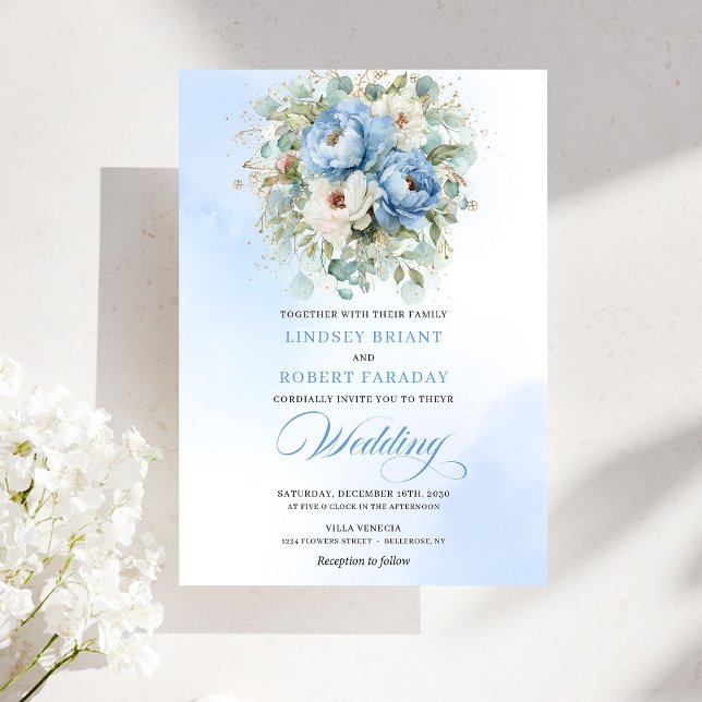 Invitación de Boda Elegante Pastel Azul Blanco Peo (Elegant Pastel Blue White Peony Gold Wedding Invitation)