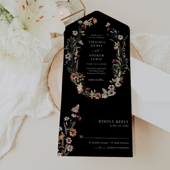 Invitación de boda floral boho negra todo en uno (Black Boho Floral All in One Wedding Invite with Butterfly by Painted Paperie
)