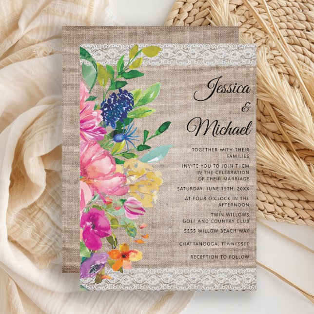 Invitación de Boda Floral Burlap Rústica Rosa Azul (Rustic pink and yellow watercolor floral on burlap and lace wedding invitation)