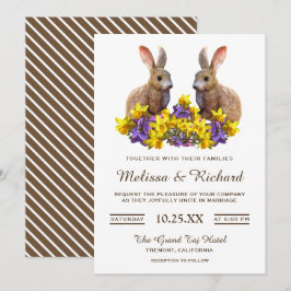 Invitación de boda floral de conejos románticos y 