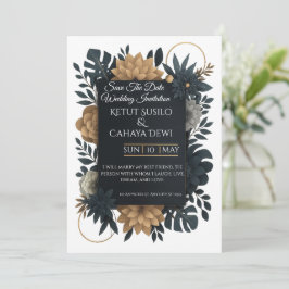  Invitación de boda floral dorada y azul marino mo