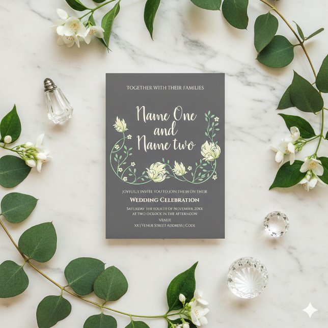 Invitación de boda floral oscura al estilo Art Nou (Dark art nouveau and cream flowers wedding invitation.)