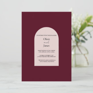 Invitación de boda floral oscura con arco de Borgo
