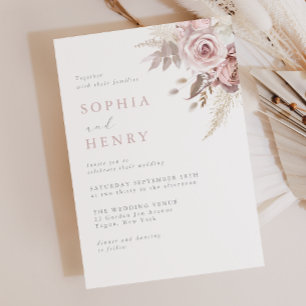 Invitación de boda floral suave y delicada con rub