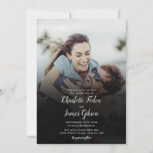 Invitación de Boda Minimalista con Foto y Letra Mo