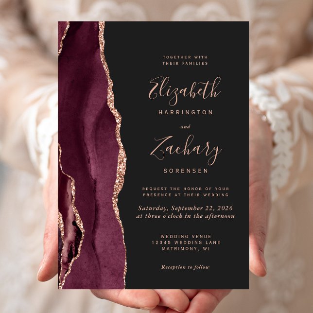 Invitación de boda oscura de rosa de Borgoña y oro (Subido por el creador)