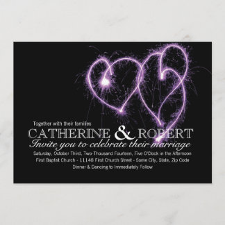 Invitación de boda Sparklers Purple Two Hearts