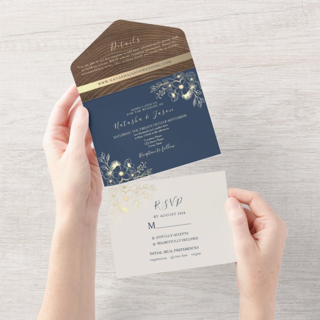 Invitación de boda todo en uno de madera azul mari (desgarro)