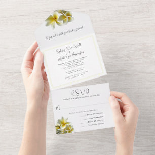 Invitación de Boda Todo en Uno de Plumeria Amarill