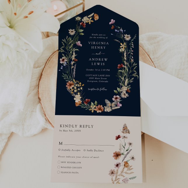 Invitación de boda todo en uno Navy (Navy Blue Floral All in One Wedding Invite by Painted Paperie
)