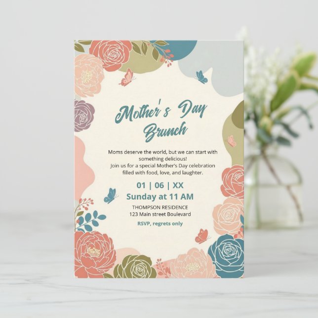 Invitación de brunch del Día de la Madre con flore (Anverso de pie)