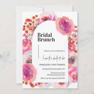 Invitación de brunch nupcial floral rosa con arco