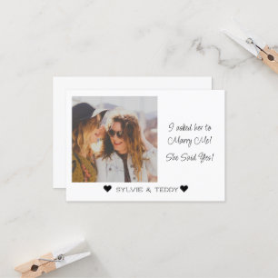 Invitación de compromiso de parejas lesbianas