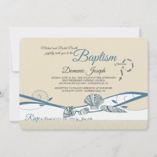 Invitación de conchas junto al mar