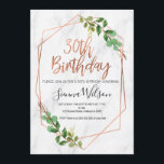 Invitación de cumpleaños 30 a Rosa de oro y mármol<br><div class="desc">Foliage, flauta rosa dorada y mármol invitación para 30 años. Este diseño presenta una caligrafía de pincel en un falso Relieve metalizado de oro rosa que no puede ser alterado y un poco de follaje verde. El fondo es una imagen de mármol blanco. Esta invitación de Marbel y Faux rosa...</div>
