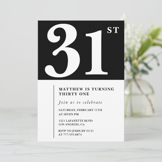 Invitación de cumpleaños 31 negro Elegante Chic Si (Anverso de pie)