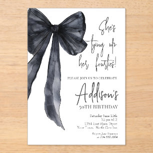 invitación de cumpleaños 50 con lazo negro