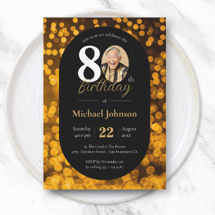 Invitación de cumpleaños 80 con foto y bokeh en do