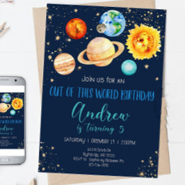 Invitación de cumpleaños a espacio editable fuera 