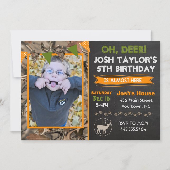 Invitación de cumpleaños a la caza de ciervos camo (Anverso)