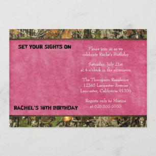 Invitación de cumpleaños a la foto de camo rosado 