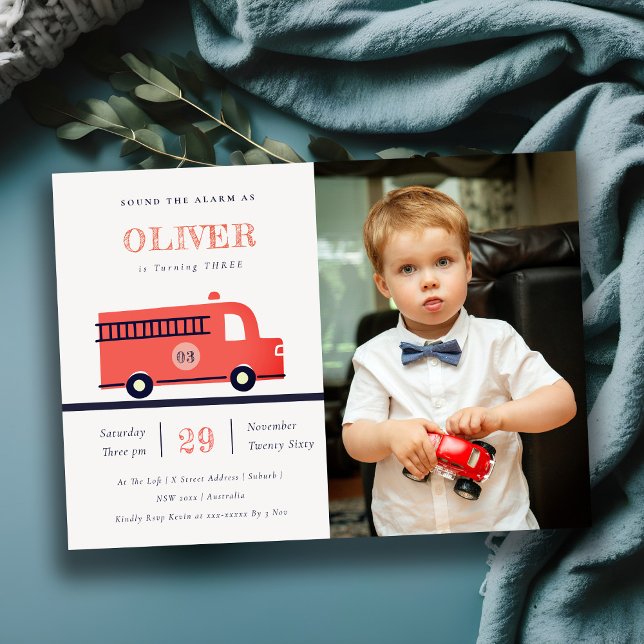 Invitación de cumpleaños a la foto del motor de ca (Subido por el creador)