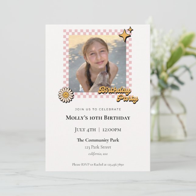 Invitación de cumpleaños a la foto verificada por  (Anverso de pie)
