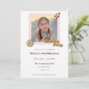 Invitación de cumpleaños a la foto verificada por