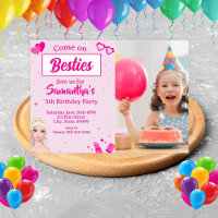 Invitación de cumpleaños a la fotografía de muñeca