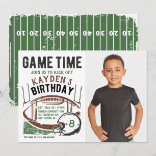 Invitación de cumpleaños a la hora del partido de 