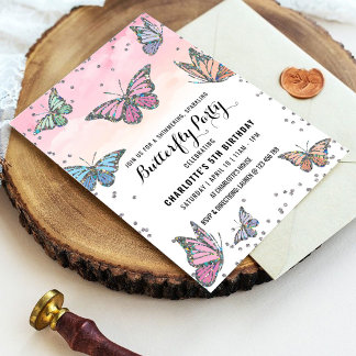 Invitación de cumpleaños a la mariposa holográfica