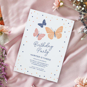 Invitación de cumpleaños a la mariposa simple mode