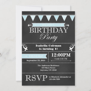 Invitación de cumpleaños a la pizarra azul en polv