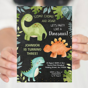 Invitación de cumpleaños a los dinosaurios de Chal
