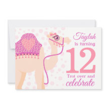Invitación de cumpleaños a los niños camellos que 