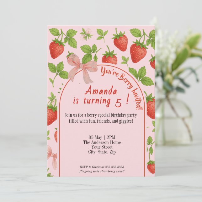 Invitación de cumpleaños a los niños dulces de fre (Anverso de pie)