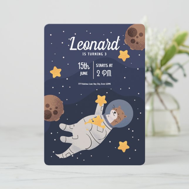 Invitación de cumpleaños al espacio del astronauta (Anverso de pie)