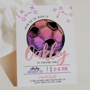 Invitación de cumpleaños al fútbol rosado