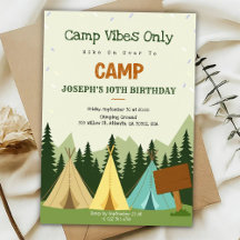 Invitación de cumpleaños con ambiente de camping