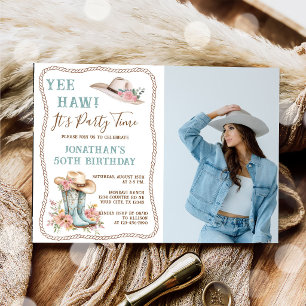 Invitación de cumpleaños con botas y sombrero de v