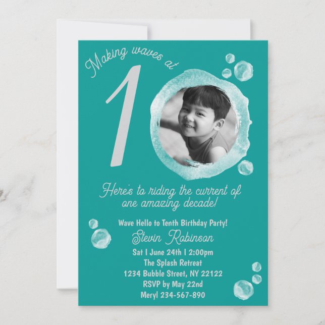 Invitación de cumpleaños con burbujas de agua de c (Anverso)