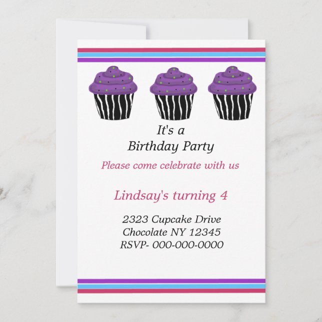 Invitación de cumpleaños con cupcakes de estampado (Anverso)